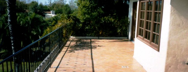 Custom outdoor patio