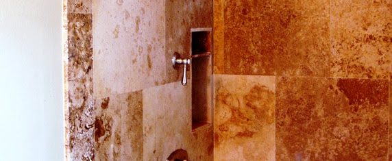 Shower with built-in shelves
